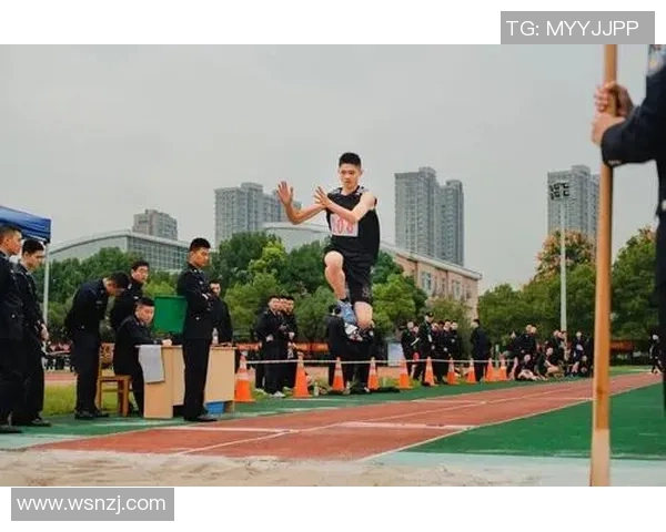 武汉飞盘队在极限运动会中的默契配合与精彩表现分析 武汉飞盘队在极限运动会中的默契配合与精彩表现分析